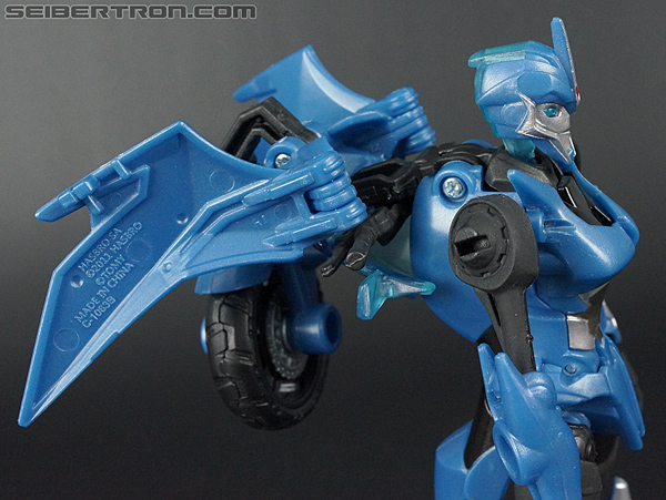Transformers Prime: Robots In Disguise Arcee (Image #73 of 201)