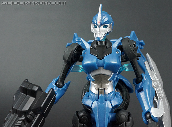 Transformers Prime: Robots In Disguise Arcee (Image #140 of 201)