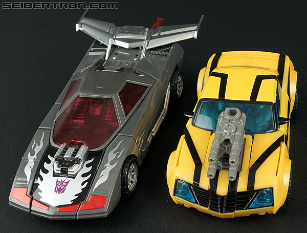 Transformers Prime: Robots In Disguise Bumblebee (Image #75 of 165)