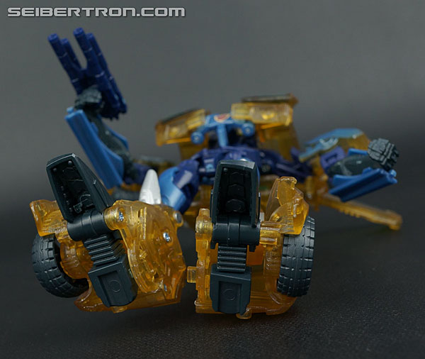 Transformers Prime: Robots In Disguise Dark Energon Bumblebee (Image #72 of 136)