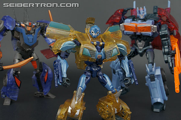 Transformers Prime: Robots In Disguise Dark Energon Bumblebee (Image #128 of 136)