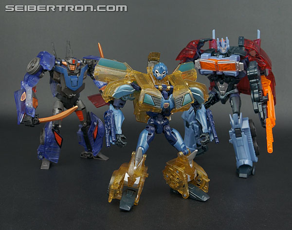 Transformers Prime: Robots In Disguise Dark Energon Bumblebee (Image #130 of 136)