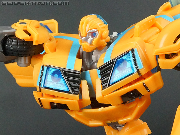 Transformers Prime: Robots In Disguise Bumblebee (Entertainment Pack) (Image #70 of 94)