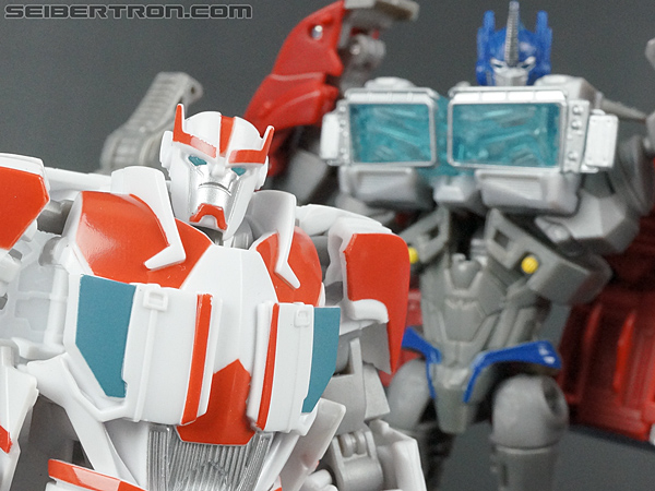 Transformers Prime: Robots In Disguise Ratchet (Image #151 of 178)