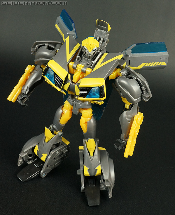 Transformers Prime: Robots In Disguise Shadow Strike Bumblebee Toy ...