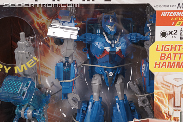 Transformers Prime: Robots In Disguise Ultra Magnus (Image #2 of 180)