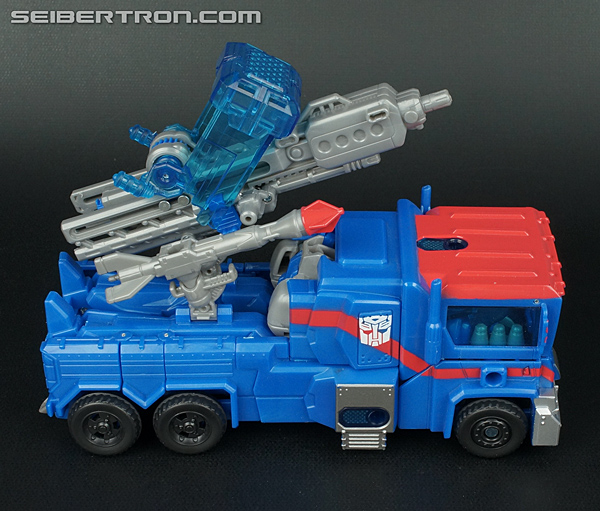 Transformers Prime: Robots In Disguise Ultra Magnus (Image #31 of 180)