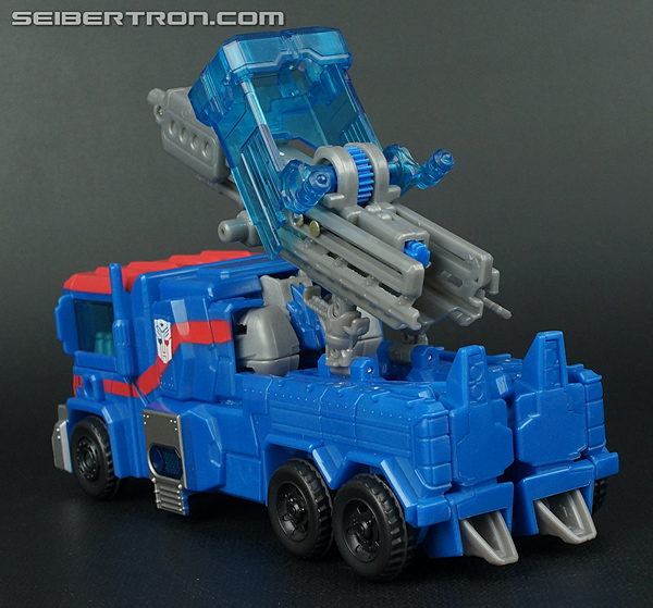 Transformers Prime: Robots In Disguise Ultra Magnus (Image #35 of 180)