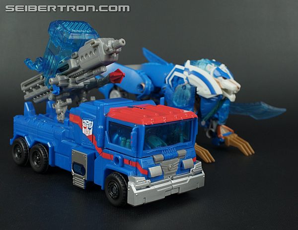 Transformers Prime: Robots In Disguise Ultra Magnus (Image #68 of 180)