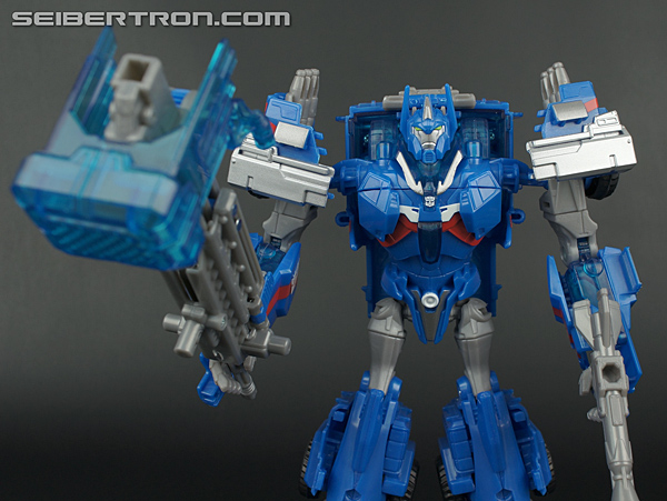 Transformers Prime: Robots In Disguise Ultra Magnus Toy Gallery (Image ...