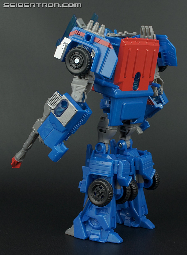 Transformers Prime: Robots In Disguise Ultra Magnus (Image #91 of 180)