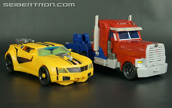 Transformers Prime: Robots In Disguise Bumblebee (Image #33 of 164)