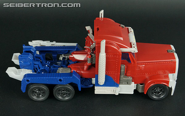 Transformers Prime: Robots In Disguise Optimus Prime (Image #24 of 163)