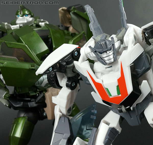Transformers Prime: Robots In Disguise Wheeljack (Image #139 of 145)