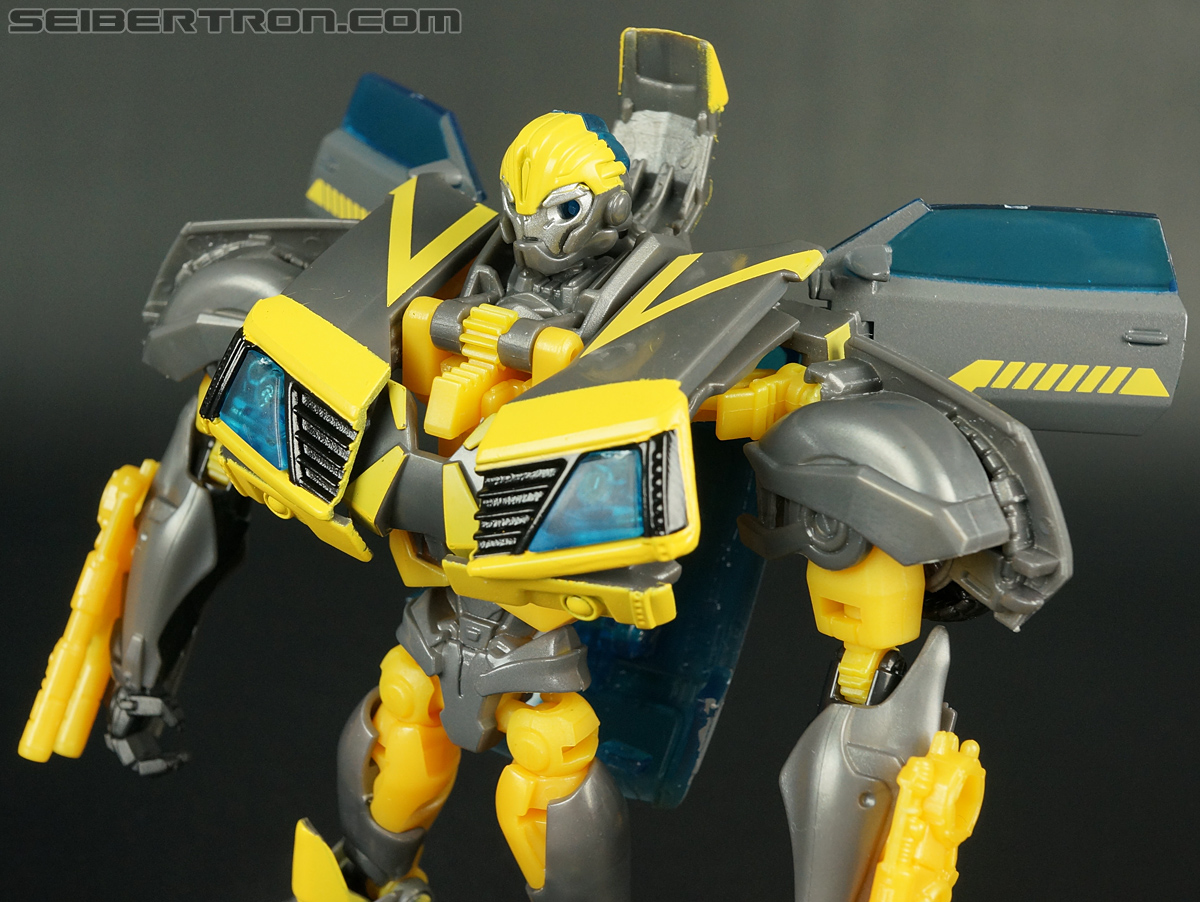 Transformers Prime: Robots In Disguise Shadow Strike Bumblebee Toy ...