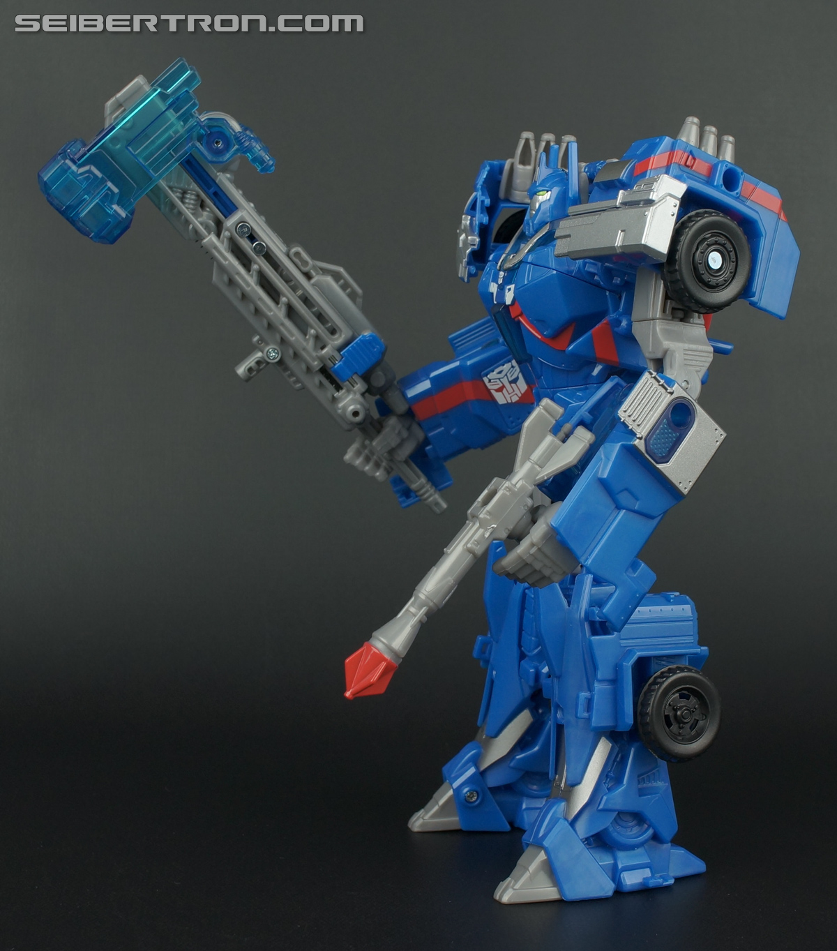 Transformers Prime: Robots In Disguise Ultra Magnus Toy Gallery (Image ...