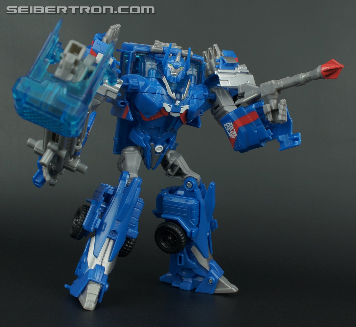 ultra magnus robots in disguise toy