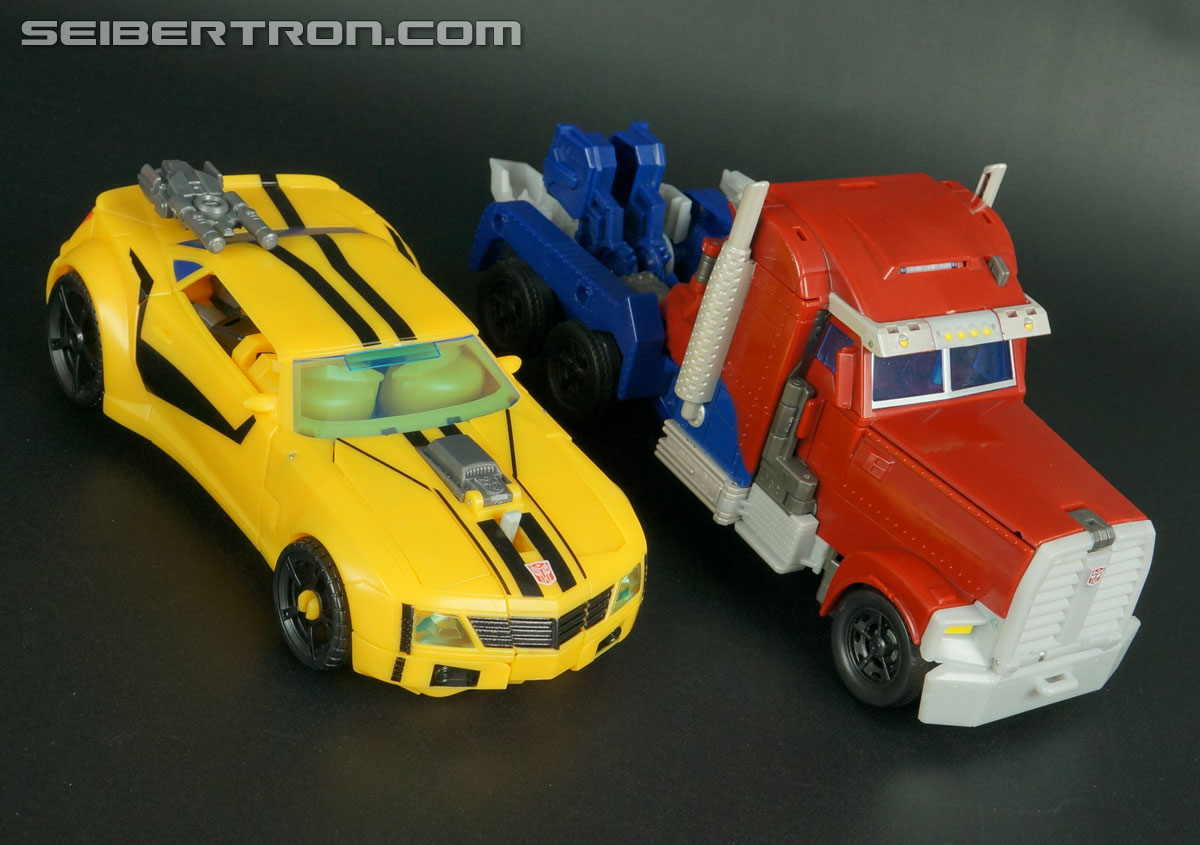 Transformers Prime: Robots In Disguise Bumblebee (Image #32 of 164)