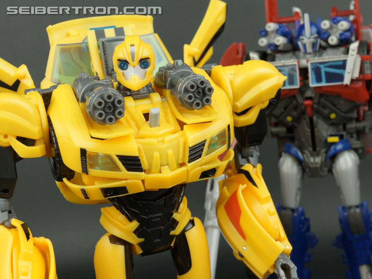 Transformers Prime: Robots In Disguise Bumblebee (Image #145 of 164)