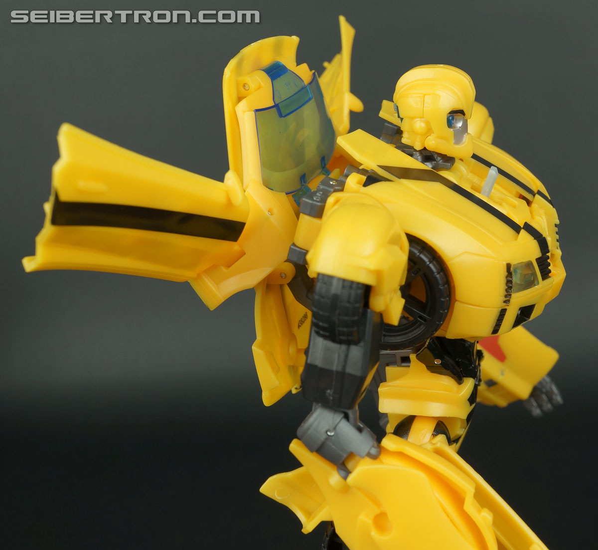 Transformers Prime: Robots In Disguise Bumblebee (Image #65 of 114)