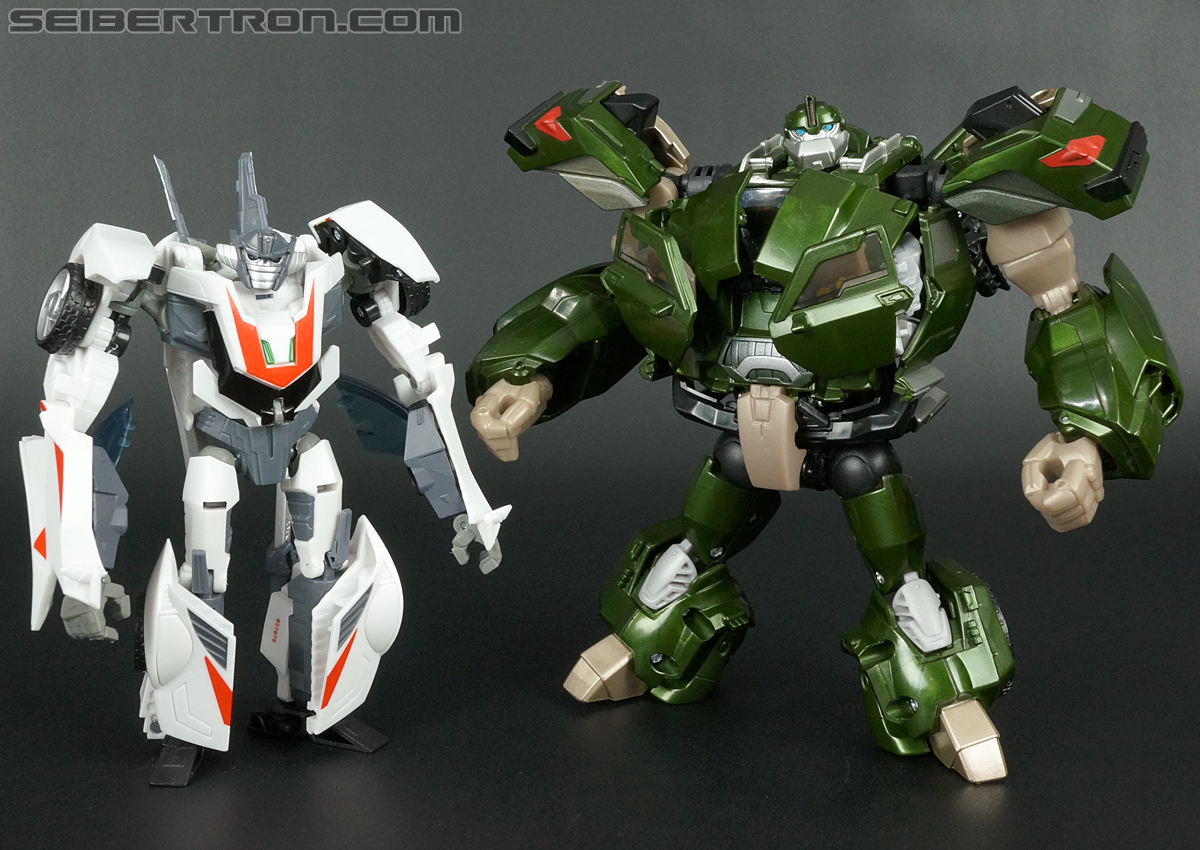 Transformers Prime: Robots In Disguise Wheeljack (Image #140 of 145)