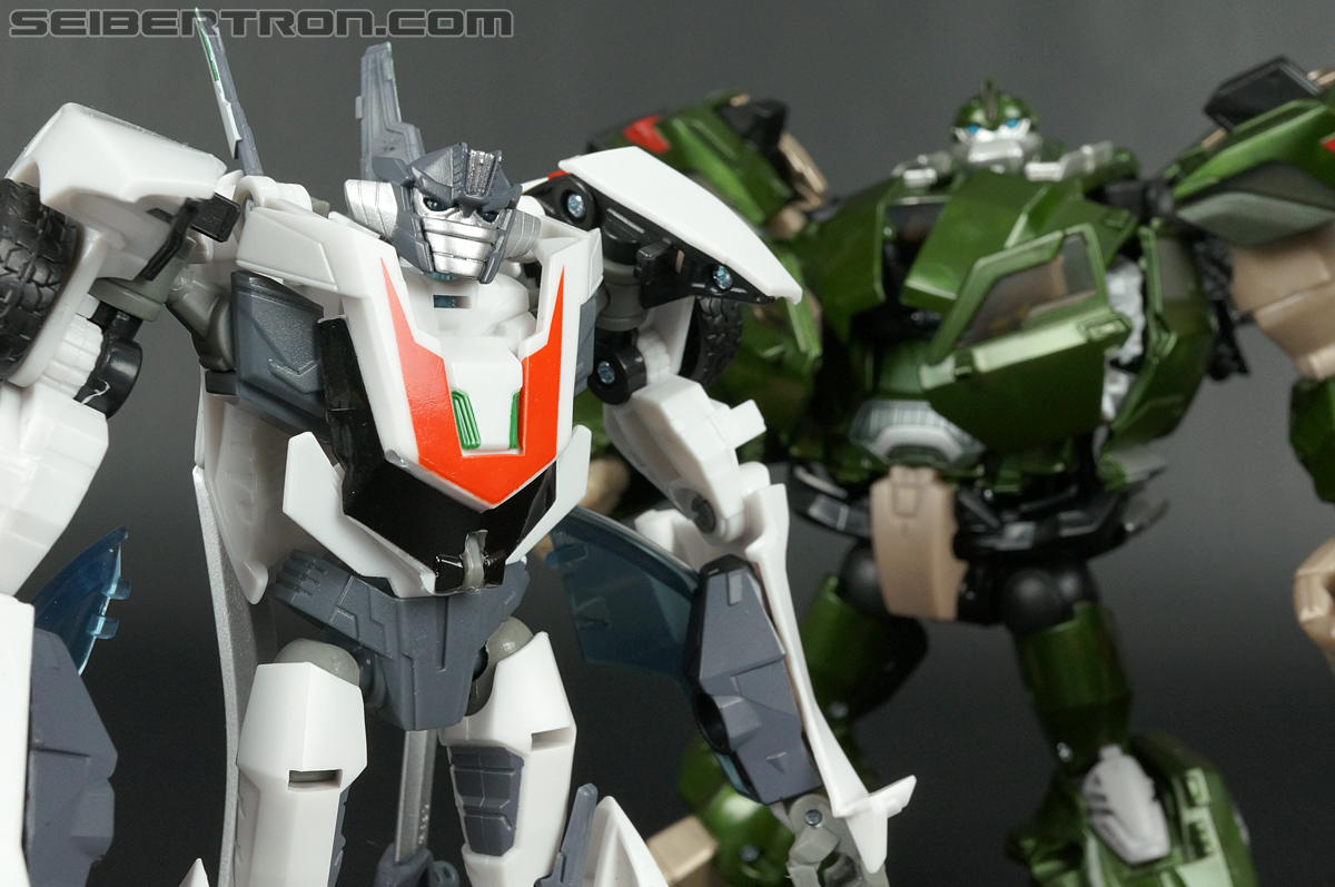 Transformers Prime: Robots In Disguise Wheeljack (Image #141 of 145)
