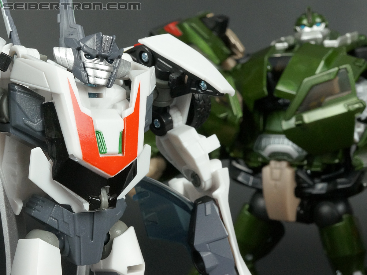 Transformers Prime: Robots In Disguise Wheeljack (Image #142 of 145)