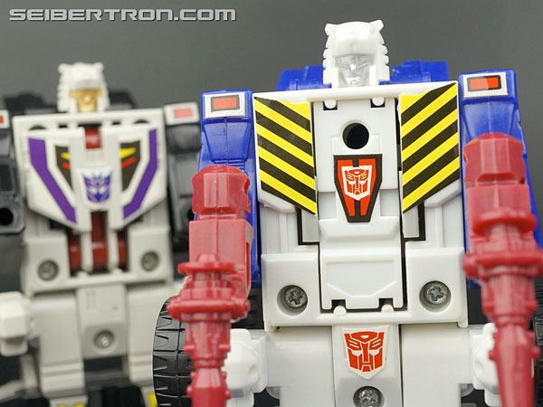Transformers G1 1992 Rescue Force Racing Buggy Type (Image #82 of 92)