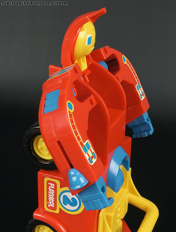 First Transformers Racer-Kun (Race Car) (Image #28 of 61)