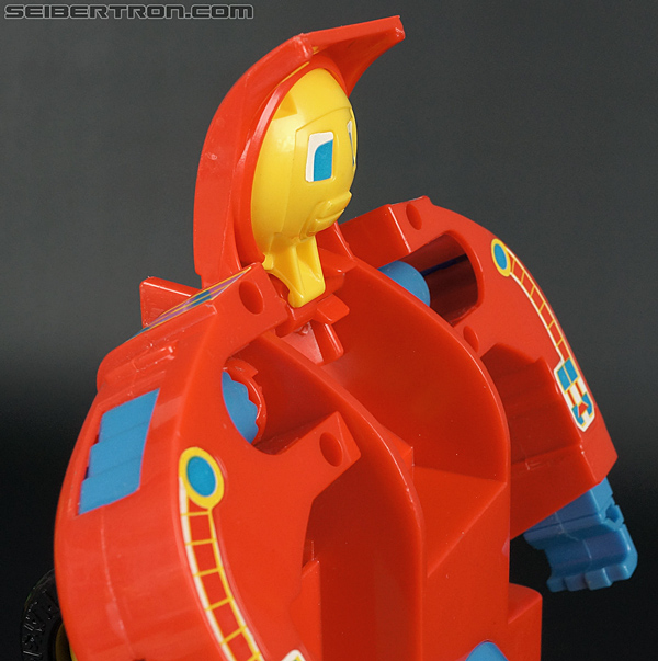 First Transformers Racer-Kun (Race Car) (Image #29 of 61)