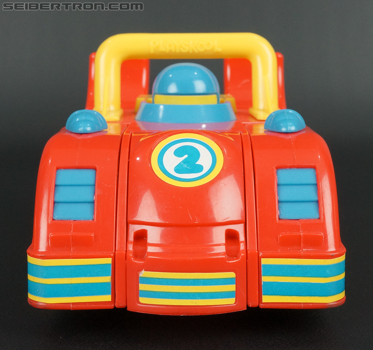 First Transformers Racer-Kun (Race Car) (Image #1 of 61)