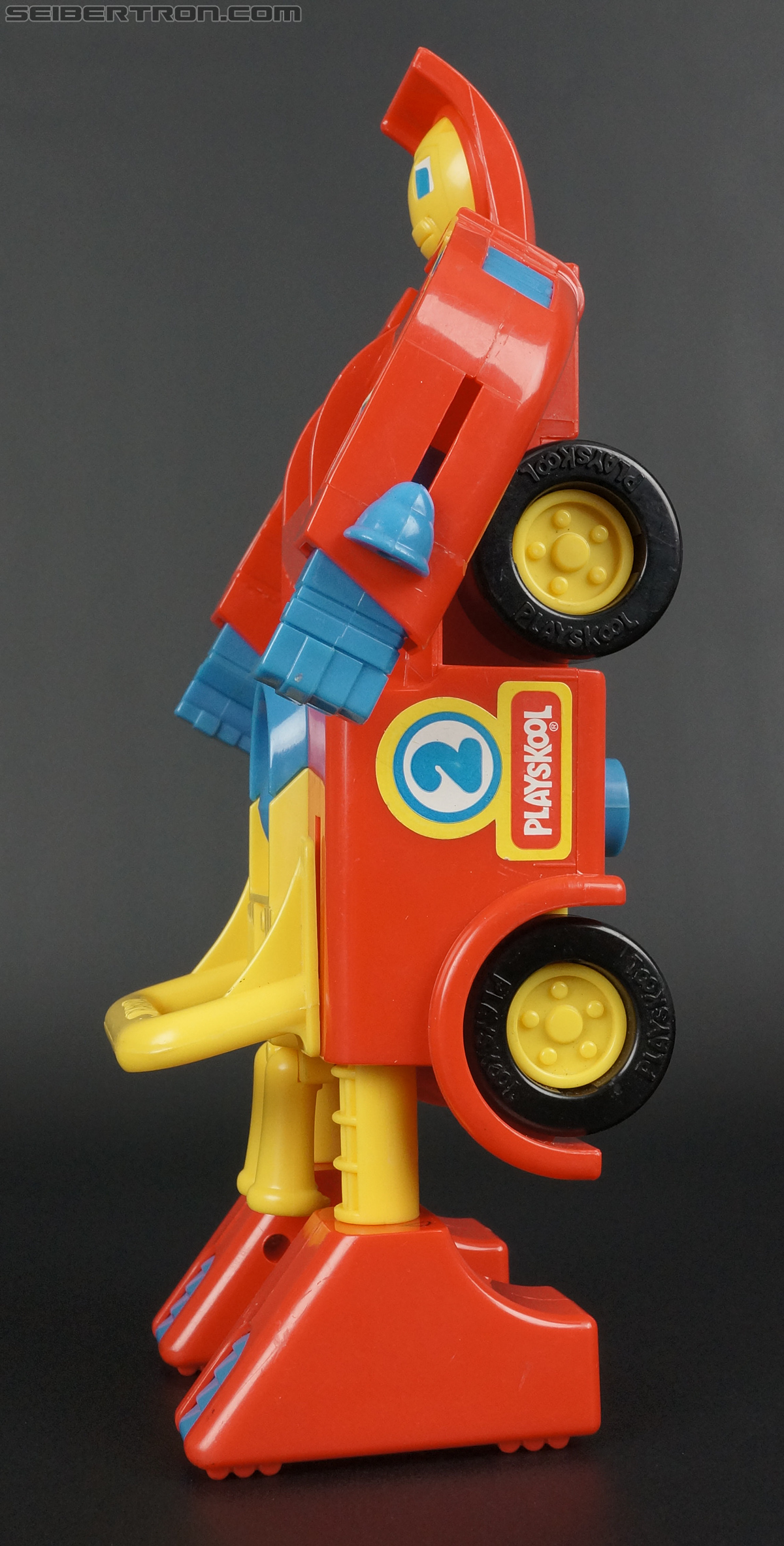 First Transformers Racer-Kun (Race Car) (Image #36 of 61)