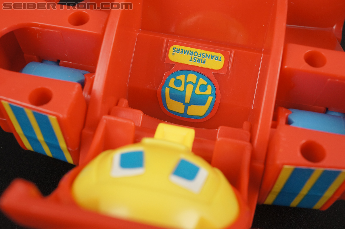 First Transformers Racer-Kun (Race Car) (Image #45 of 61)