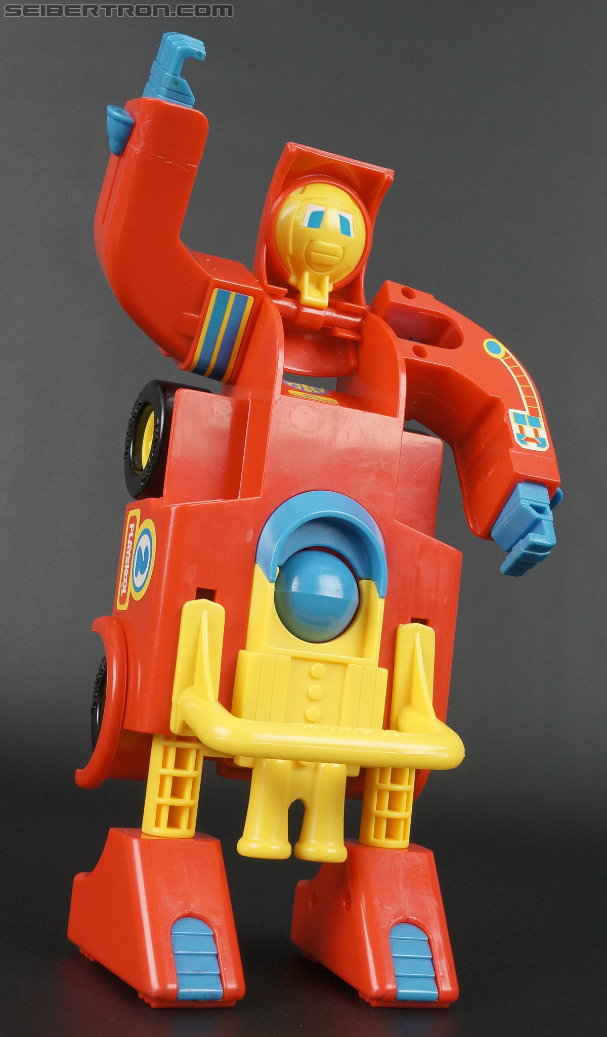 First Transformers Racer-Kun (Race Car) (Image #52 of 61)