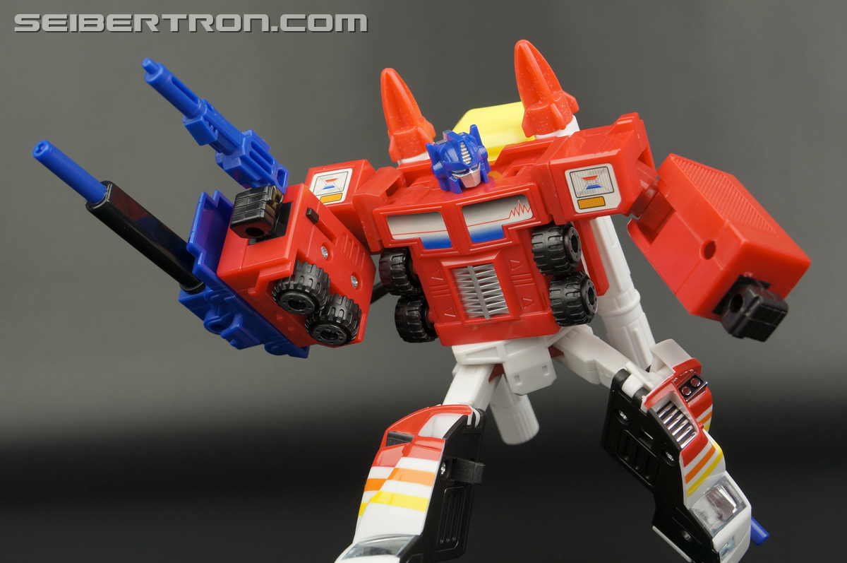 Transformers Generation 2 Sureshot (Image #138 of 193)