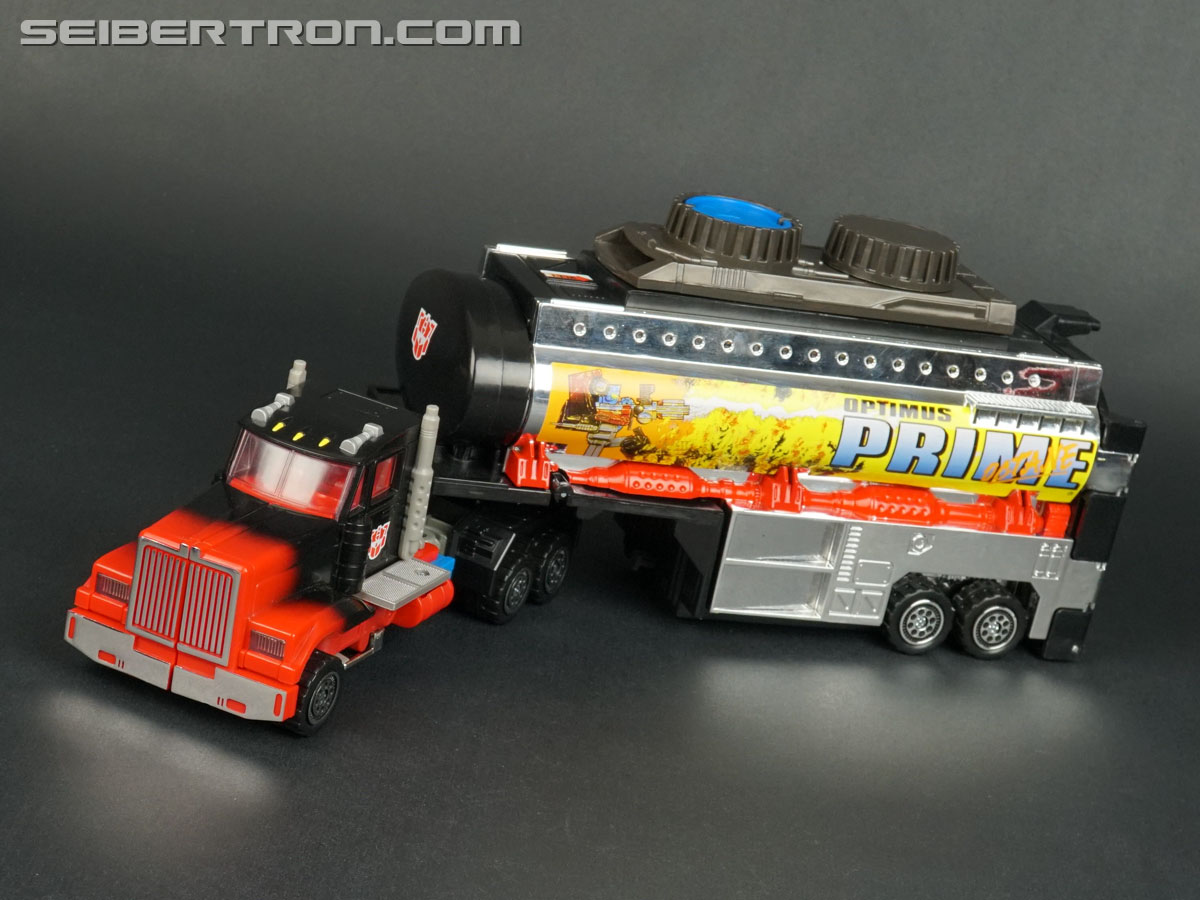 Transformers Generation 2 Laser Optimus Prime (Battle Convoy)  (Reissue) (Image #38 of 123)