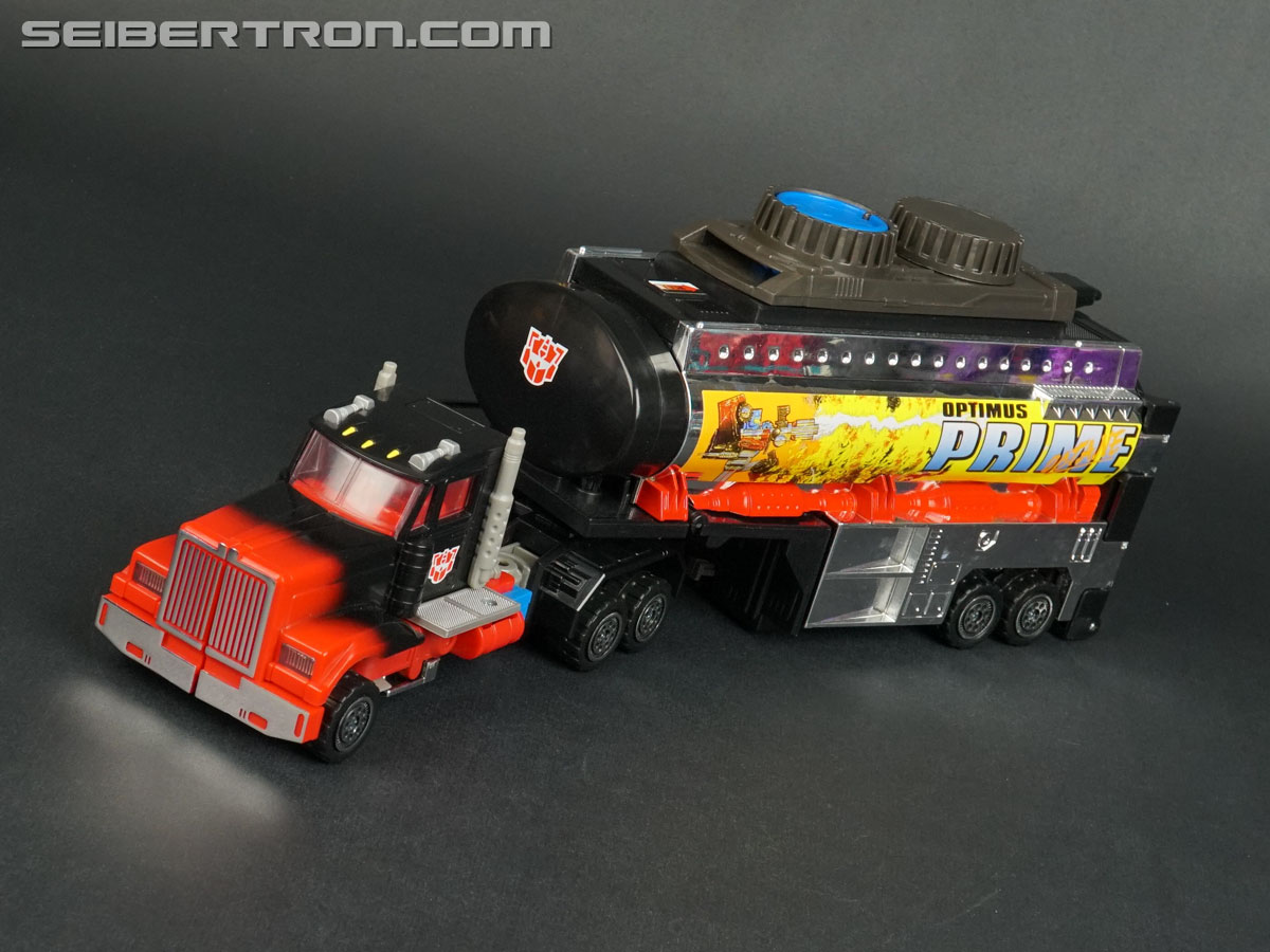 Transformers Generation 2 Laser Optimus Prime (Battle Convoy)  (Reissue) (Image #44 of 123)