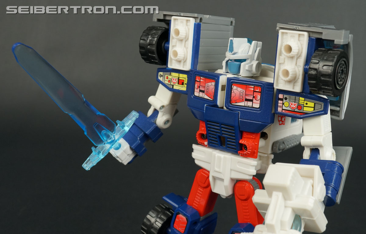 Transformers Generation 2 Laser Ultra Magnus (Image #57 of 90)