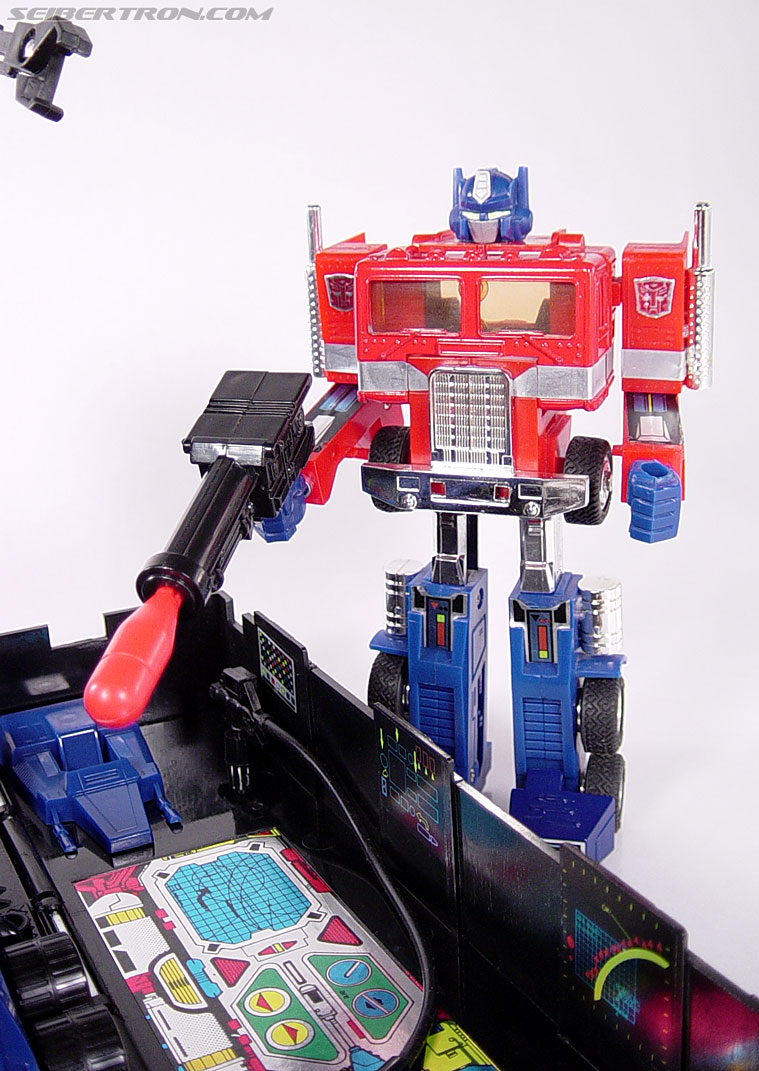 Transformers Generation 2 Optimus Prime (Convoy) (Image #58 of 72)