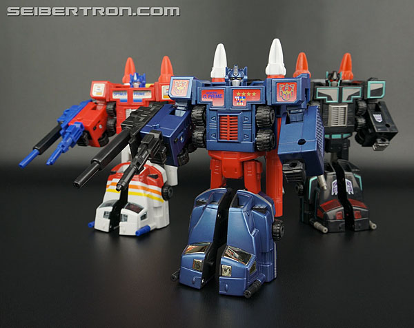 Transformers Generation 2 Combat Hero Optimus Prime (Image #211 of 239)