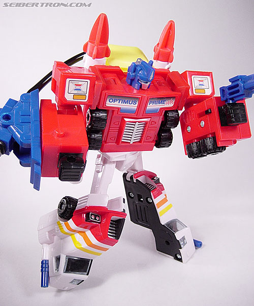 Transformers Generation 2 Optimus Prime (Convoy) (Image #32 of 42)