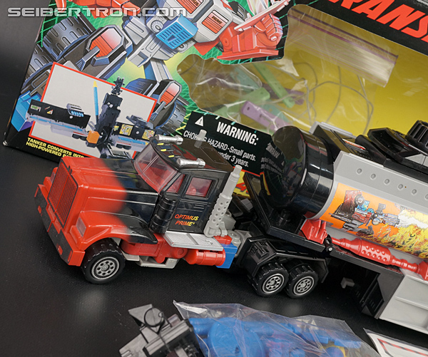 Transformers Generation 2 Laser Optimus Prime (Battle Convoy) (Image #83 of 123)