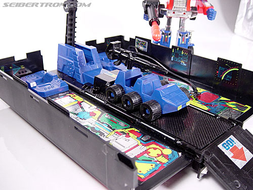 Transformers Generation 2 Optimus Prime (Convoy) (Image #59 of 72)