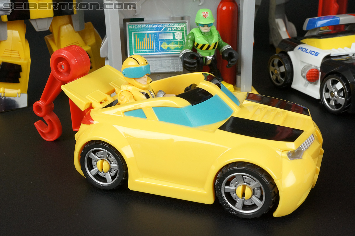 Transformers Rescue Bots Bumblebee (Bumblebee Rescue Garage) (Image #67 of 78)