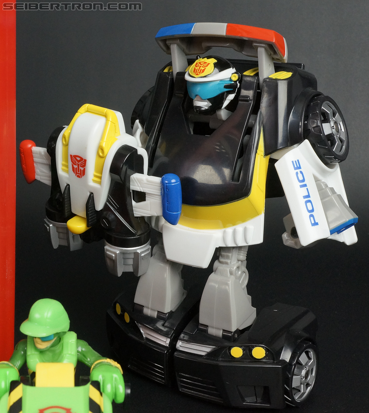 Transformers Rescue Bots Chase the Police-Bot (Image #93 of 97)