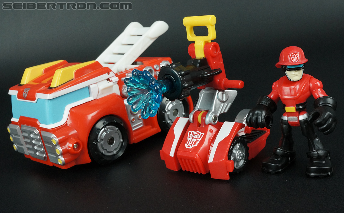 Transformers Rescue Bots Cody Burns &amp; Rescue Hose (Image #54 of 77)