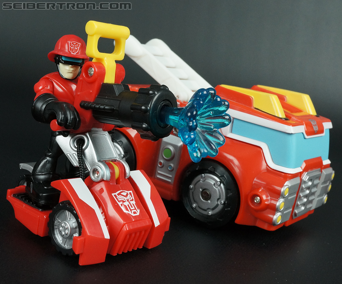 Transformers Rescue Bots Cody Burns &amp; Rescue Hose (Image #55 of 77)