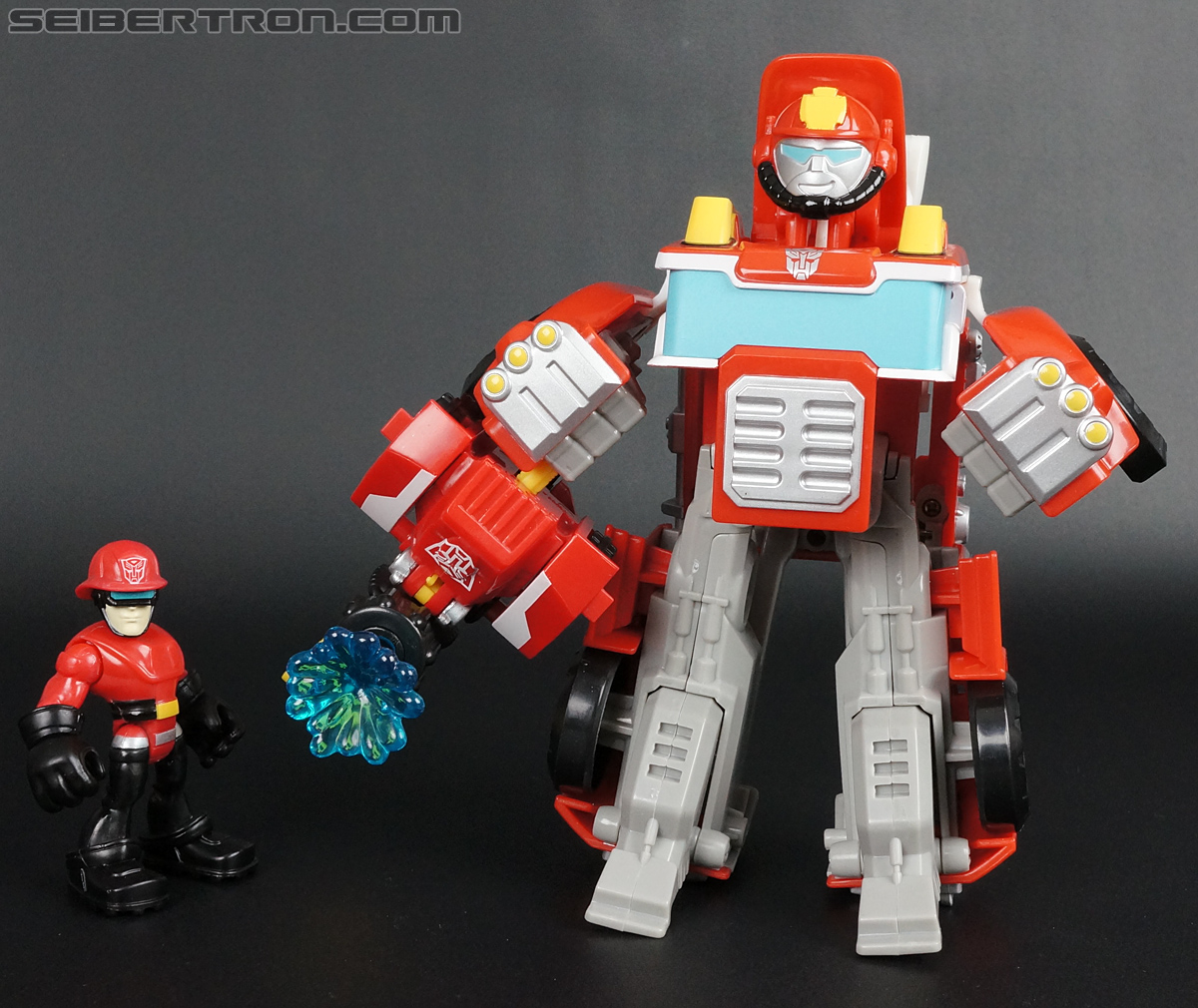 Transformers Rescue Bots Cody Burns &amp; Rescue Hose (Image #63 of 77)