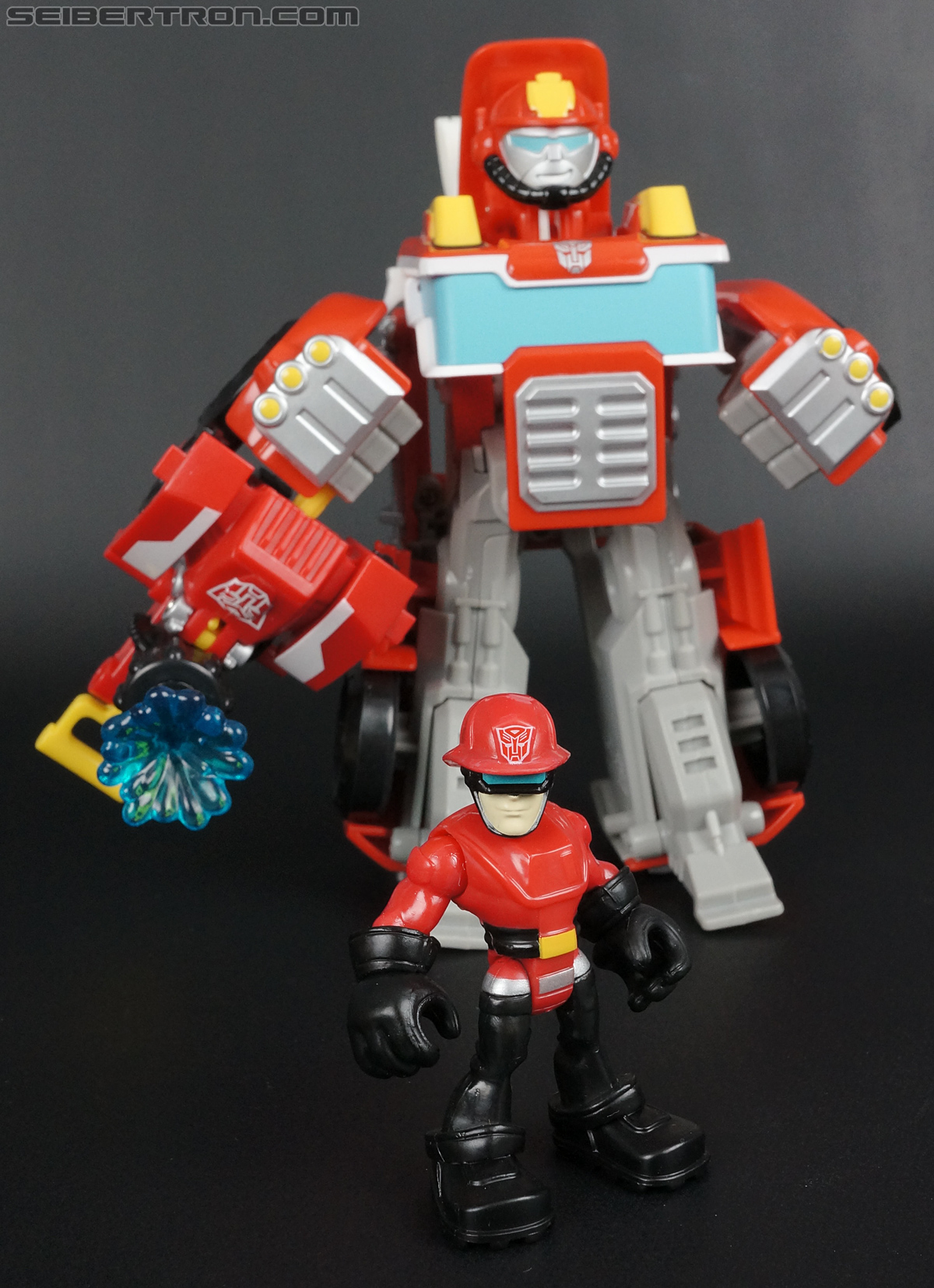 Transformers Rescue Bots Cody Burns &amp; Rescue Hose (Image #64 of 77)