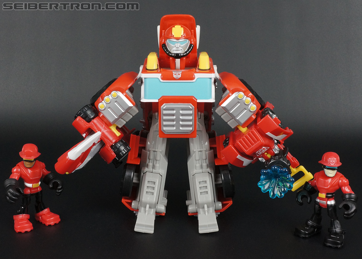 Transformers Rescue Bots Cody Burns &amp; Rescue Hose (Image #66 of 77)